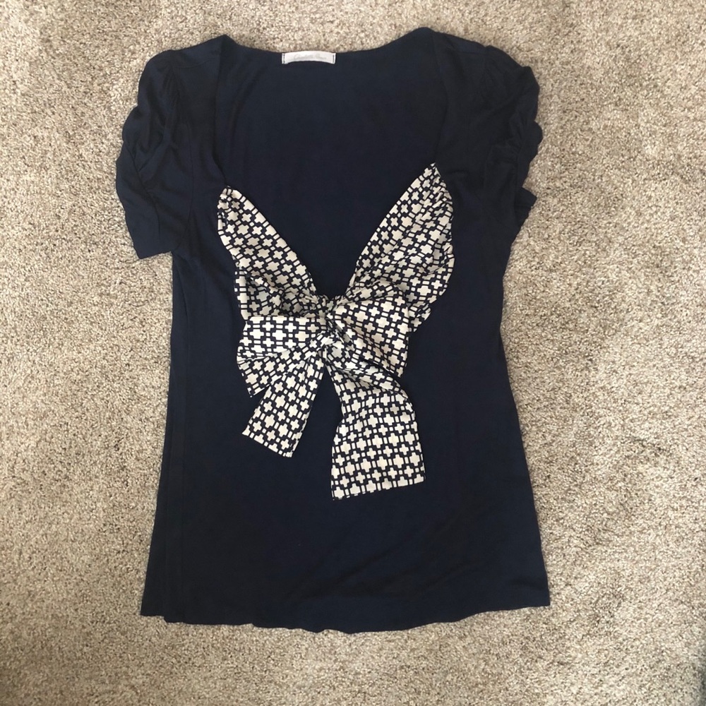 Charlotte Russe navy short sleeve bow top size large